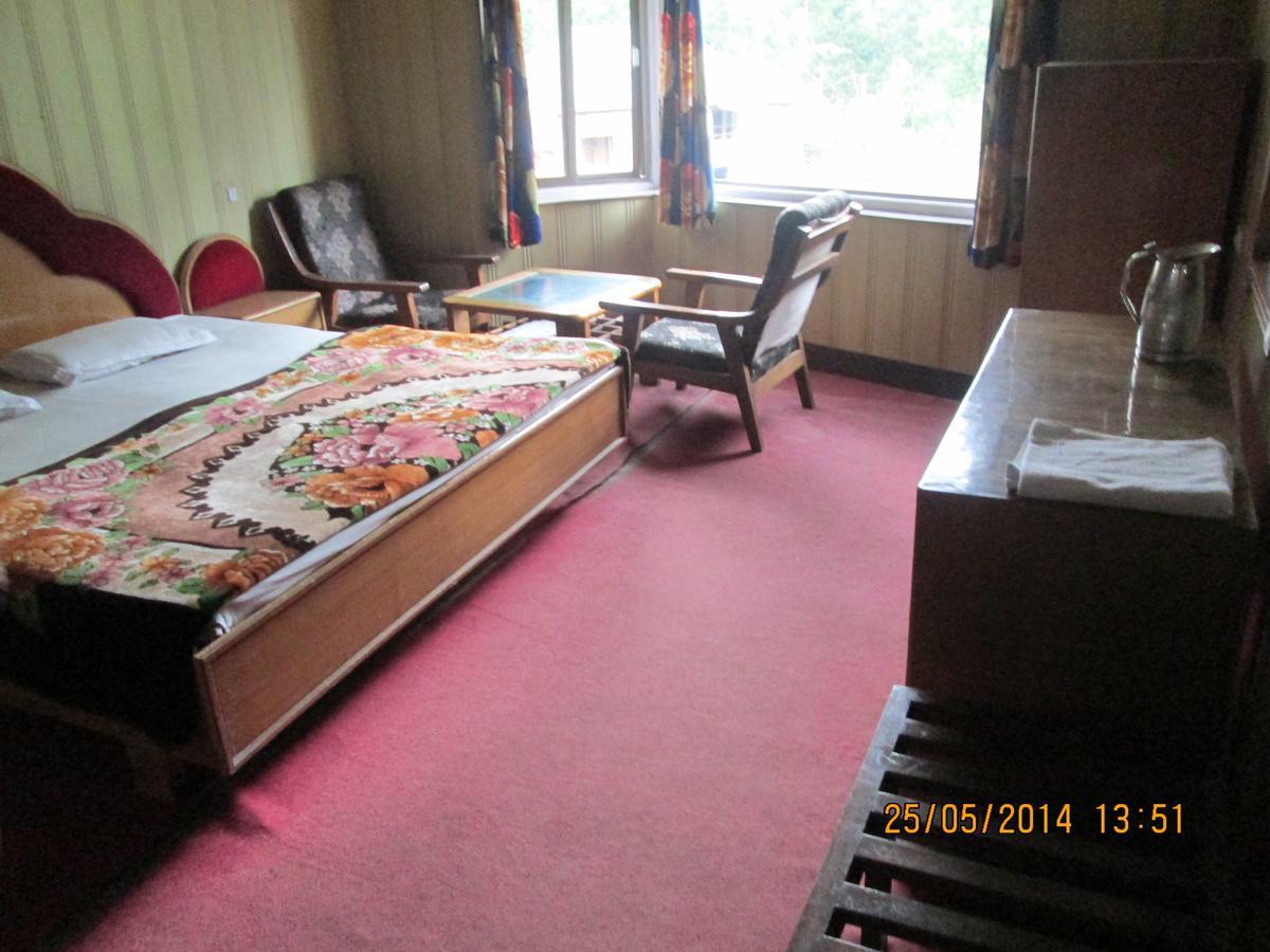 Pandey Lodge Buin エクステリア 写真